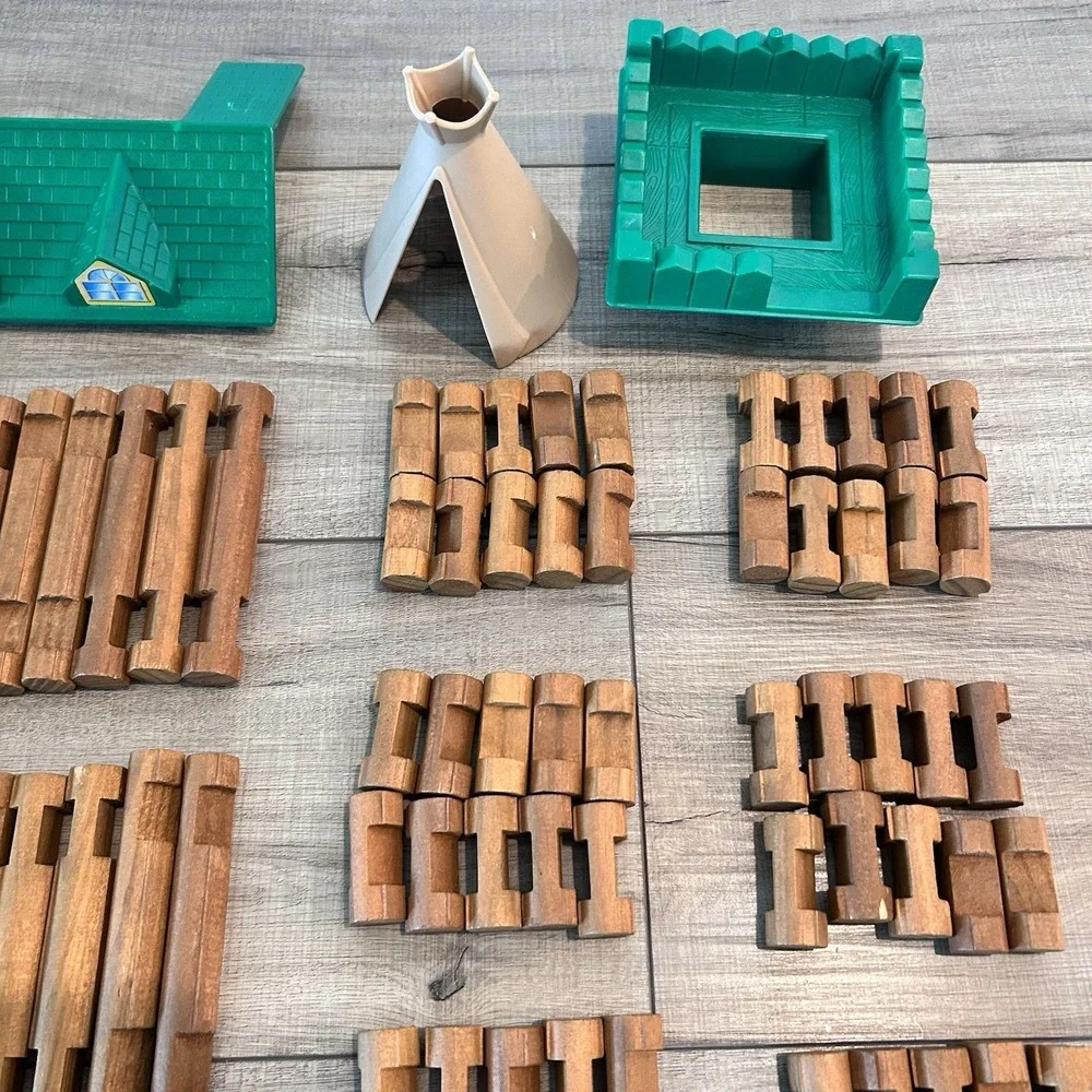 Vtg 1998 LINCOLN LOGS Lot Roofing pieces 1, 2, 3, 4 Notches RARE Wagon Teepee